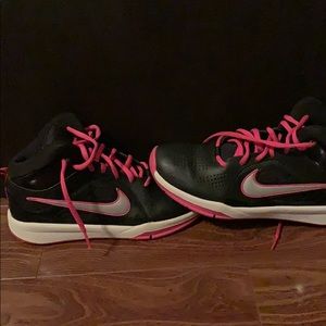 Girls Basketball Shoes